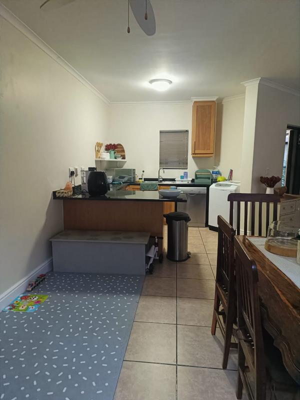 3 Bedroom Property for Sale in Sandbaai Western Cape